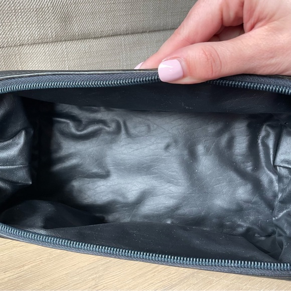 Vintage Burberry wash bag, Nova Check, made in England - Picture 7 of 8